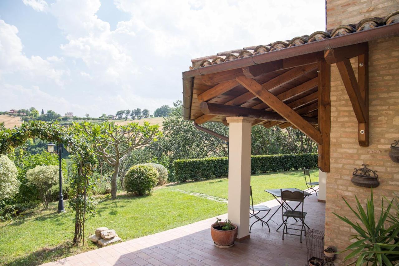 Casa Di Mi Bed & Breakfast Serrungarina Luaran gambar
