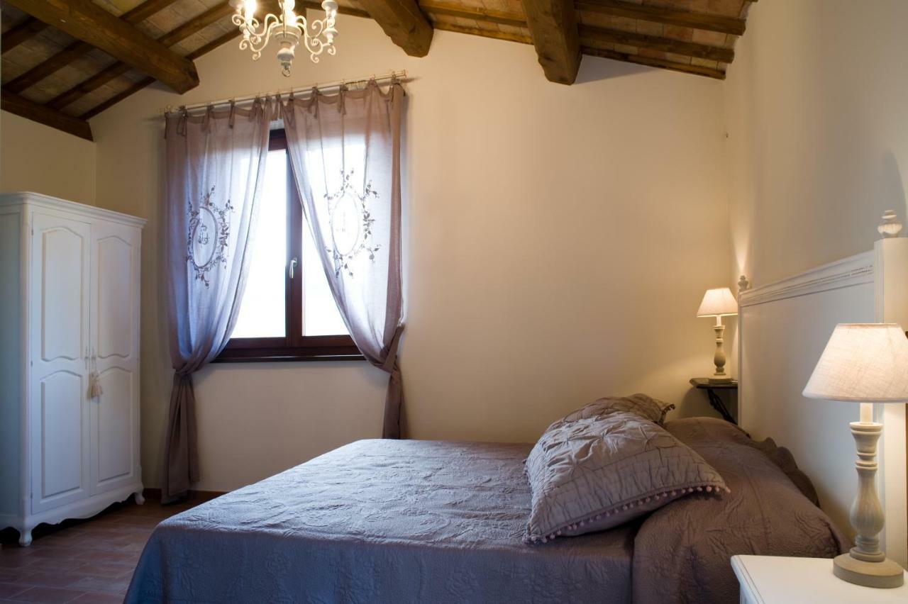 Casa Di Mi Bed & Breakfast Serrungarina Luaran gambar
